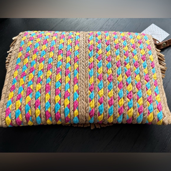 NWT Lulla Collection Salsa Clutch - Multi - Picture 3 of 5